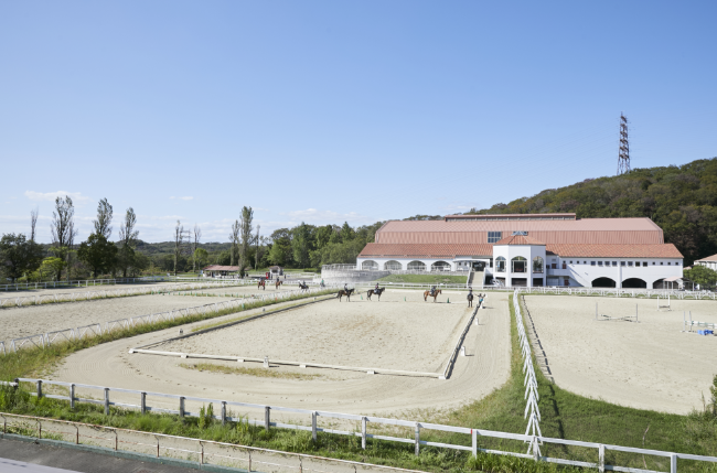 兵庫を代表する広大な馬場